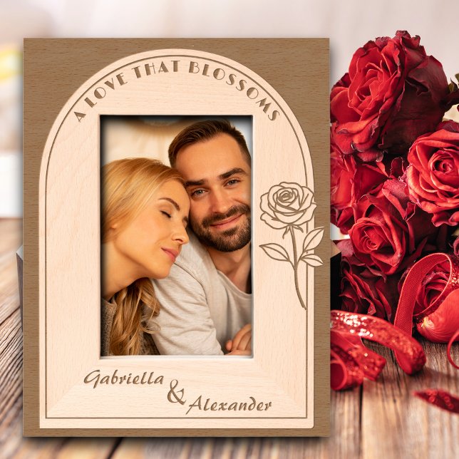 Romantic Valentine’s Gift for Couples - Rose  Geätzte Rahmen (Von Creator hochgeladen)