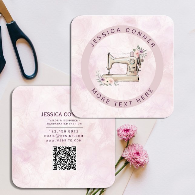 Romantische Aquarellnähmaschine Illustration Quadratische Visitenkarte ("Elegant vintage sewing machine logo – perfect for boutique branding with a romantic touch! #tailor)