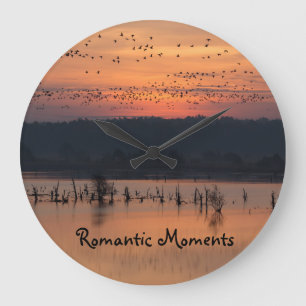 Romantische Augenblicke Vögel bei Sonnenaufgang Fo Große Wanduhr