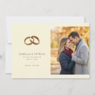 Romantische beigefarbene Eheringe Save The Date