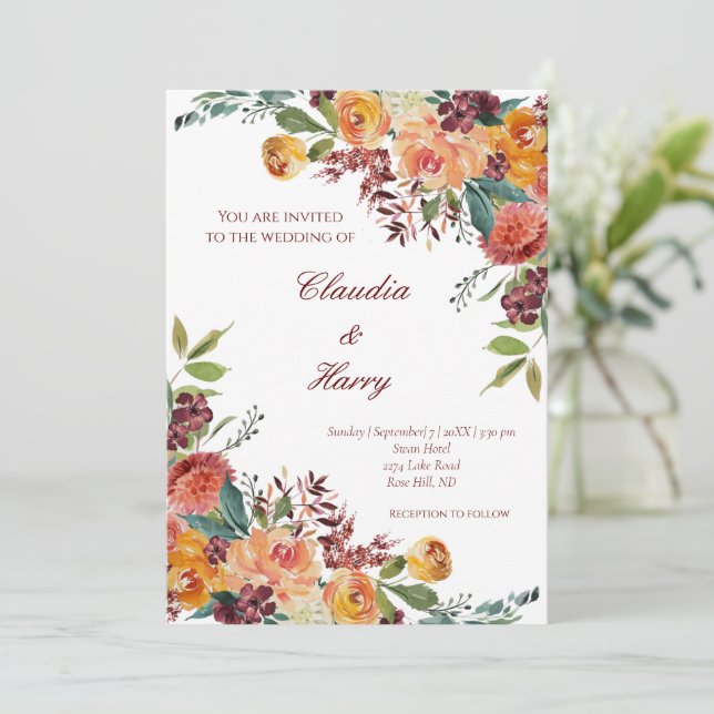 Romantische Blüte florale farbenfrohe Hochzeitsein Einladung (Stehend Vorderseite)