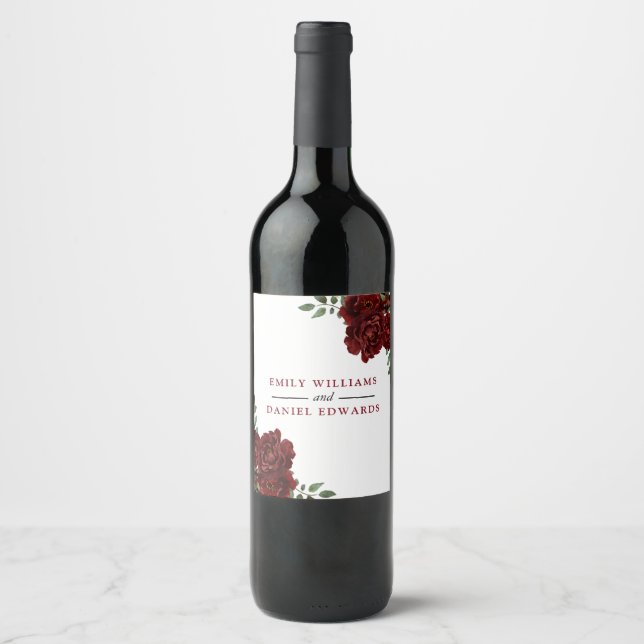 Romantische Burgund-Rote Rose Hochzeit-Verlobung Weinetikett (Vorderseite)