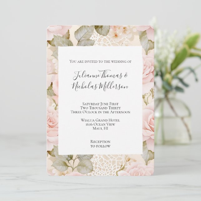 Romantische Creme Blush Pink Roses Blumenzehen Einladung (Stehend Vorderseite)