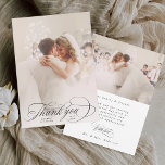 Romantische Kalligrafie Hochzeit 2 Foto Dankeskarte<br><div class="desc">Diese Dankeschön-Karte zeichnet sich durch eine elegante und romantische Kalligraphie-Schrift mit zusätzlichem Foto und Text auf der Rückseite aus. Ideal für Hochzeiten,  Geburtstage,  Abschlüsse und andere Veranstaltungen. Für eine weiter gehende Anpassung dieses Designs klicken Sie bitte auf den BUTTON BLAU DESIGN TOOL oben!</div>
