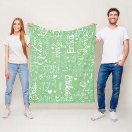 Romantische Namen und Niedliche Herzen auf Weisen Fleecedecke