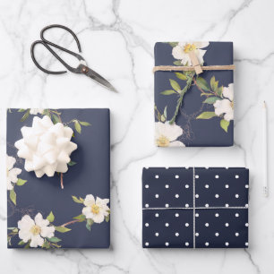 Romantische Navyblaue Weiße Florale Hochzeitsdusch Geschenkpapier Set