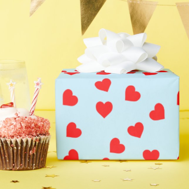 Romantische Playful Red Heath Pattern Pastellblau Geschenkpapier (Geburtstagsparty)