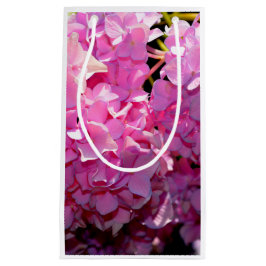 Romantische rosa, blumengeschmückte, elegante Hydr Kleine Geschenktüte