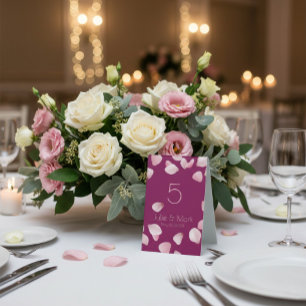 Romantische rosa Blütenblätter Hochzeit Tischaufsteller