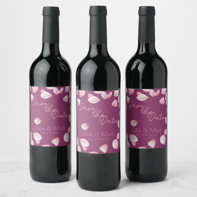 Romantische Rosa Petalen Save the Date Weinetikett (Flaschen)