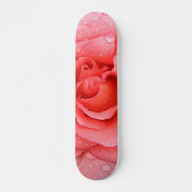Romantische Rosa Rosentropfen Skateboard (Vorne)