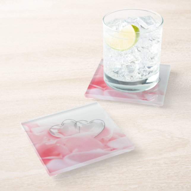 Romantische Rose aus Glasherzen Glasuntersetzer (Schrägansicht)
