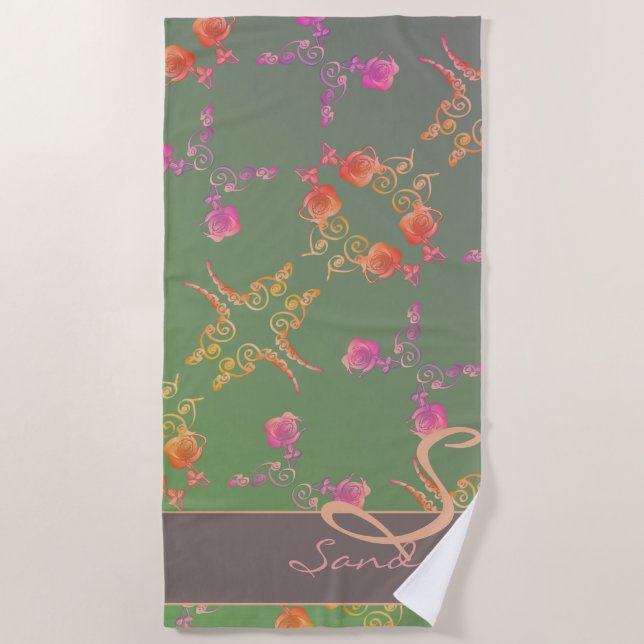 Romantische Rose Herz & Plum Moss Monogramm Strandtuch (Vorderseite)