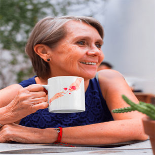 "Romantische rote Fastenfolge von Schicksalen und  Zweifarbige Tasse