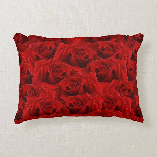 Romantische Rote Rose Dekokissen (Vorderseite)