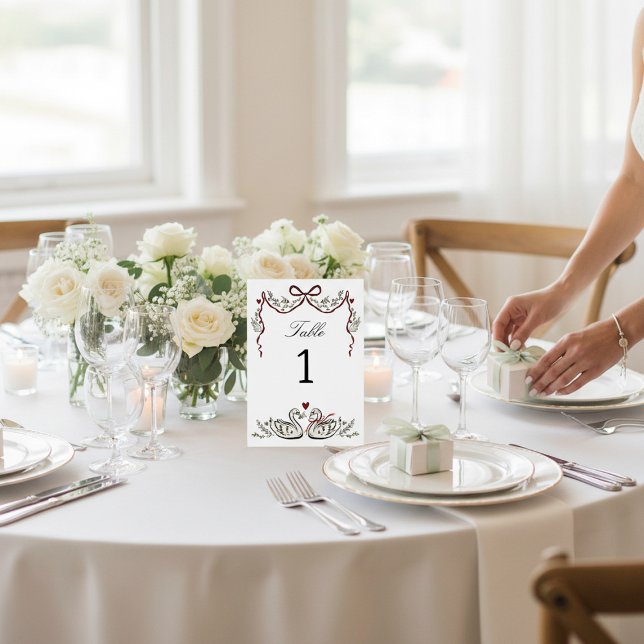 Romantische Schwäne & Bogen Tischnummer Karte (Von Creator hochgeladen)