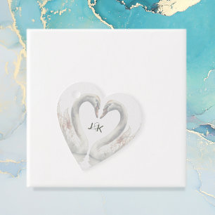 Romantische Schwäne Hochzeitspaare Monogram Geschenkanhänger