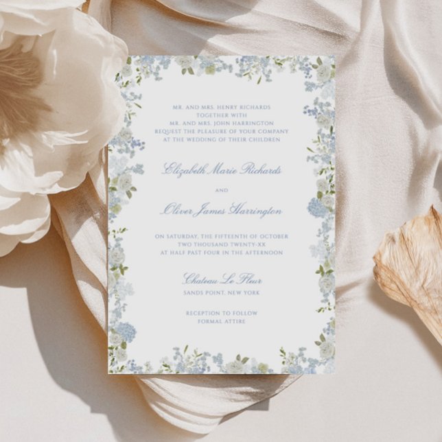 Romantische Soft Blue Floral Frame Wedding Einladung (Von Creator hochgeladen)