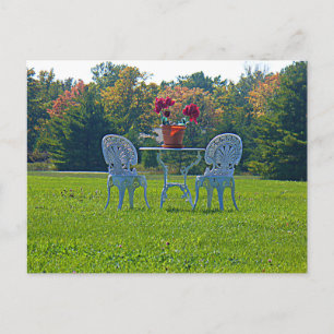 Romantische Wiese des Liebesgarten-Tischs Blumen Postkarte
