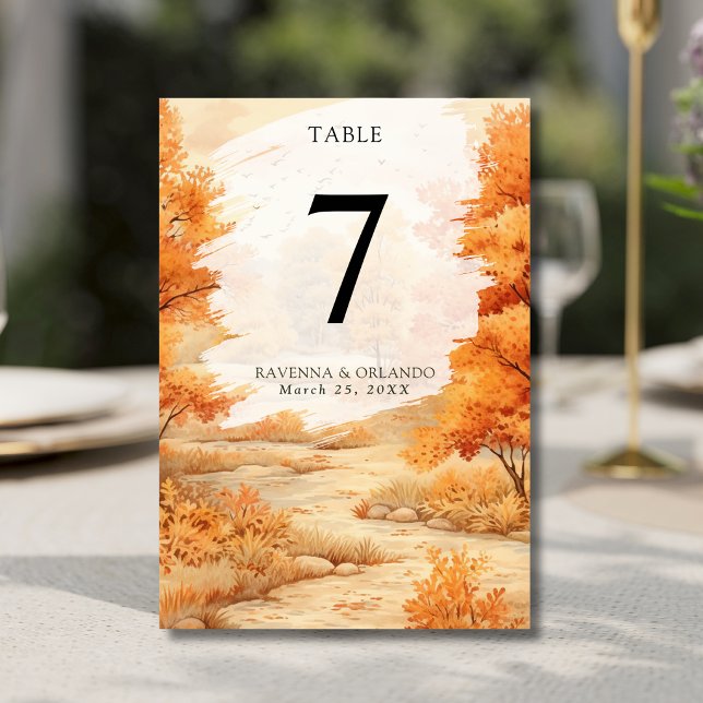 Romantischer Herbstwaldweg Blätter fallen Hochzeit Tischnummer (Von Creator hochgeladen)