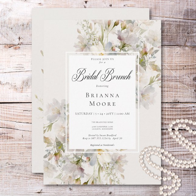 Romantischer Mute White & Pink Bridal Brunch Einladung (Romantic Muted White & Pink Floral Bridal Brunch Invitation)