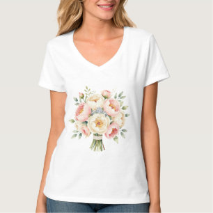 Romantischer Pfingstrosenstrauß mit Diamantring T-Shirt