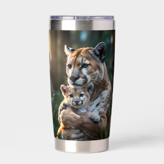 Romantischer Puma-Vater und -Jungtier-Tasse – Wild Thermobecher