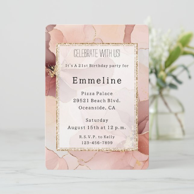 Romantischer Rosa Rosa Gold Floral Geburtstag Einladung (Stehend Vorderseite)