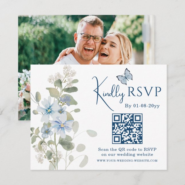 Romantisches Blue Floral UAWG QR Code Foto Hochzei RSVP Karte (Vorne/Hinten)