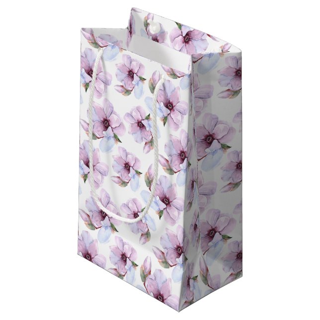 Romantisches Blumenmuster Kleine Geschenktüte (Vorderseite Schrägansicht)