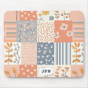 Romantisches Blumenpatchwork in Rosé und Elfenbein Mousepad