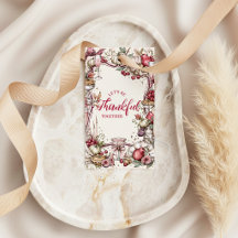 Romantisches Coquette-Friendsgiving-Dinner