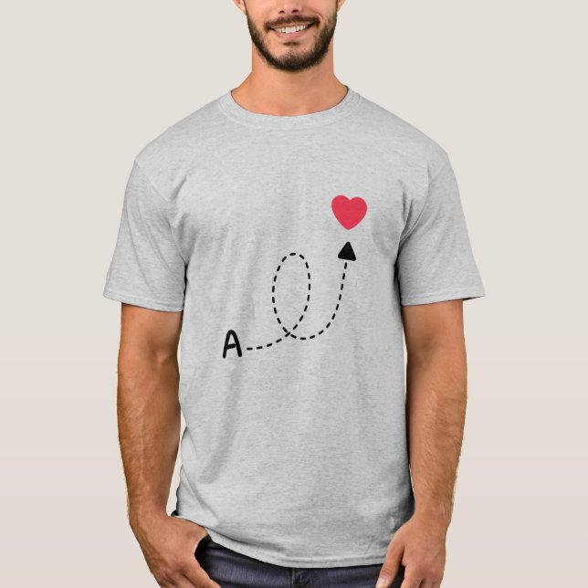 Romantisches Design mit erstem Buchstaben der Lieb T-Shirt (Vorderseite)