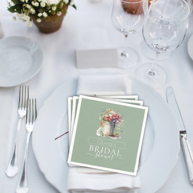 Romantisches Frühlingsblumen Vase Brautparty Serviette (Von Creator hochgeladen)