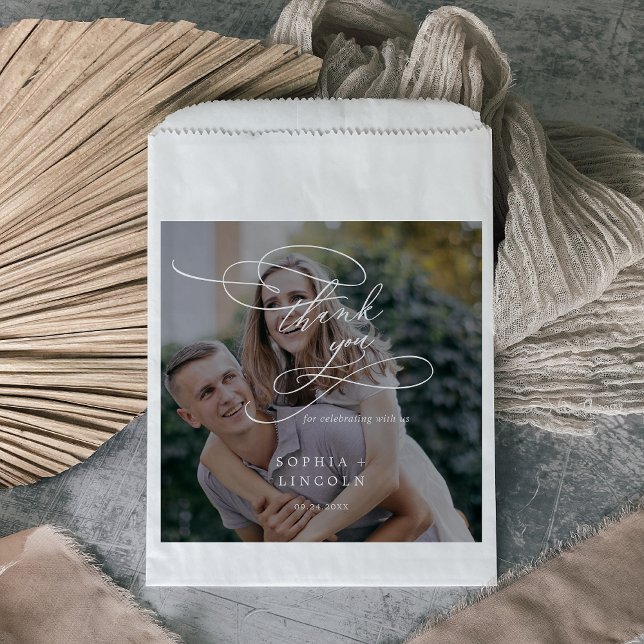 Romantisches kalligrafisches dunkles Foto Vielen D Geschenktütchen (Von Creator hochgeladen)