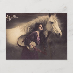 Romantisches Mädchen mit Pferd und Gitarre Postkarte