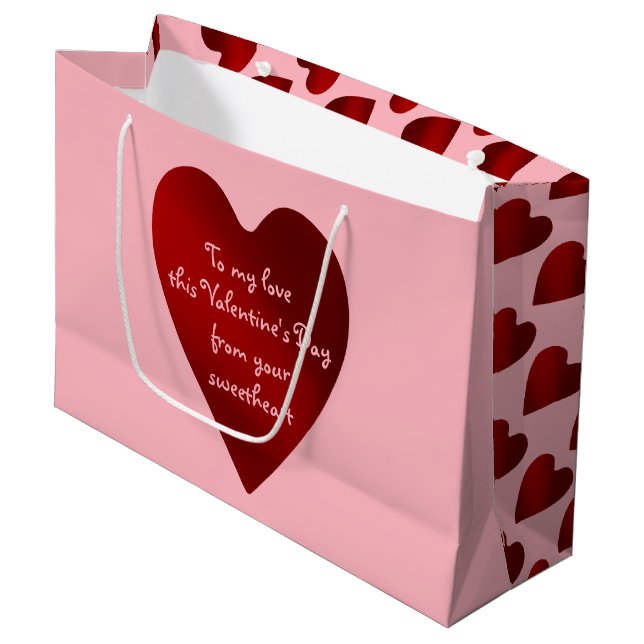 Romantisches personalisiertes Herz Große Geschenktüte (Vorderseite Schrägansicht)
