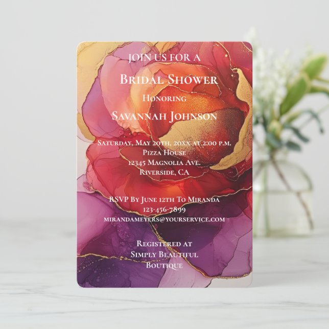 Romantisches Rotes Lila Gold Rose Blumenstrauß Bra Einladung (Stehend Vorderseite)