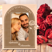 Romantisches Valentinsgeschenk für Paare - Rose