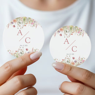 Romantisches Wildblumen-Hochzeitsmonogramm Runder Aufkleber