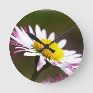 Romanze romantisches Braut der schönen Runde Wanduhr