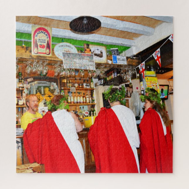 Römer in einem irischen Pub (Vertikal)