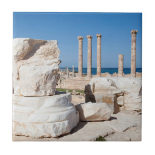 Römisches Forum und Reste einer Statue, Sabratha, Fliese