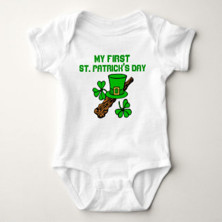 Romper "St. Patrick's day". Baby Strampler