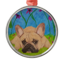 Bouledogue français en ornement de fleurs