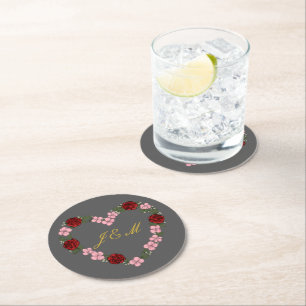 Rond Dessous de verre gris avec un cœur rose et rouge