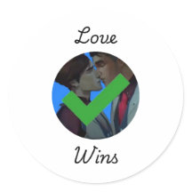 S1 Jayvik Love gagne Sticker