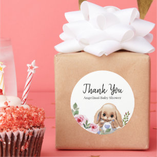 Rond sticker baby shower avec design mignon.