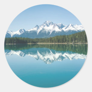 Rond Sticker de réflexion de la montagne enneigée