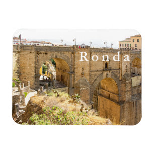 Ronda. Ansicht der Brücke von Puente Nuevo. Magnet